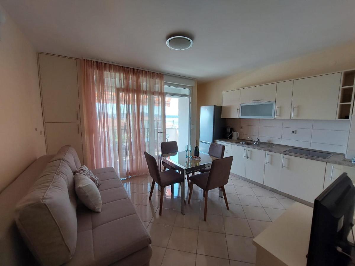 Apartments Zulim トロギール エクステリア 写真