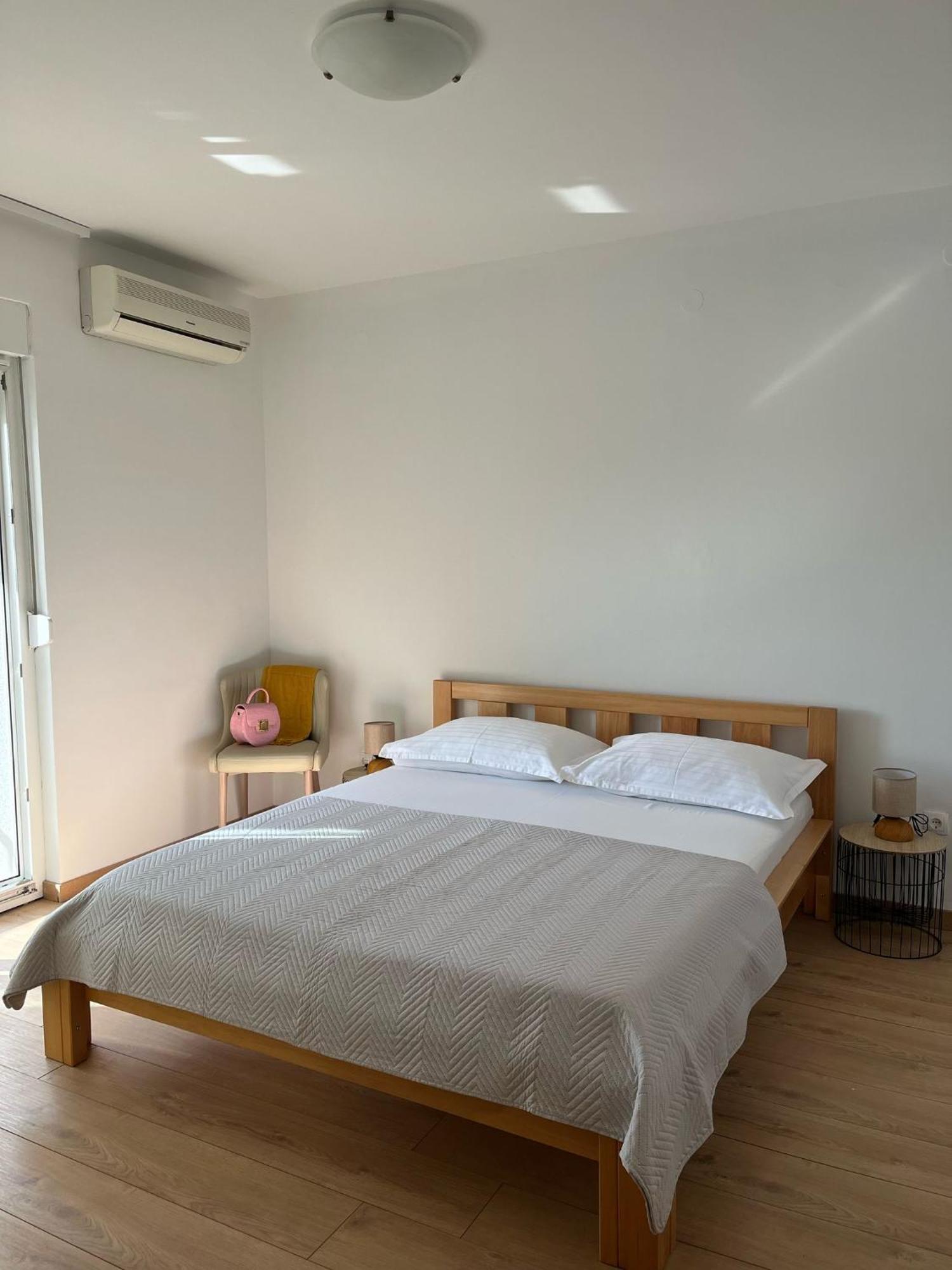 Apartments Zulim トロギール エクステリア 写真